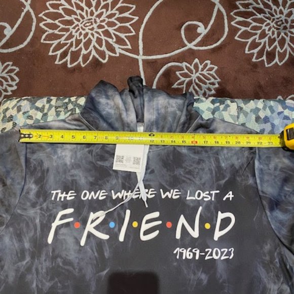 Friends Hoodie Men's Size Large - Tribute to Matthew Perry - Picture 9 of 10